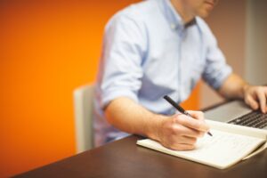 Program do aranżacji wnętrz – jak wykorzystać go do projektowania idealnego domu